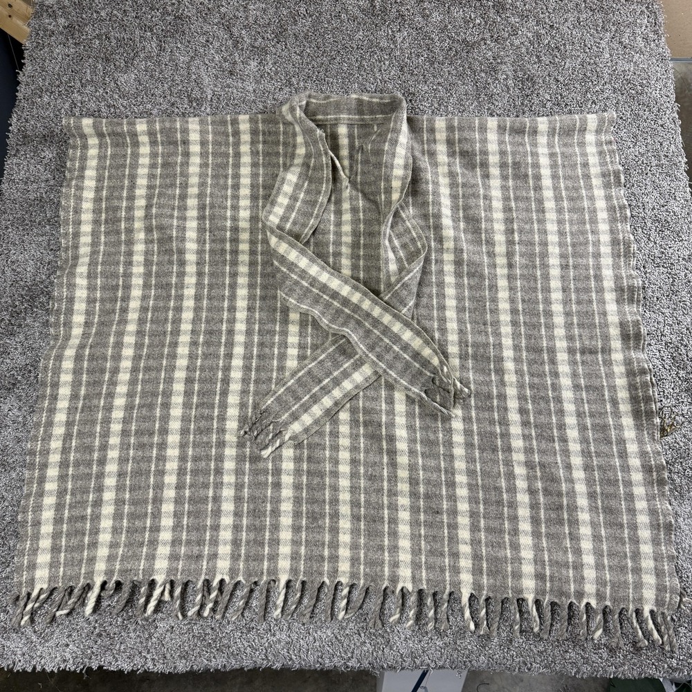 VTG Wool Scarf Dark Academia Heritage Grandpacore Layering Gray Plaid Fringed